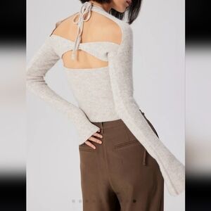 CIDER Halter Neck Crop Sweater, Bell Sleeves, XS, NWT, Cream